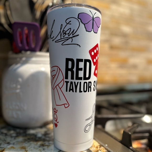 Taylor Swift Tumbler - Picture 8 of 8